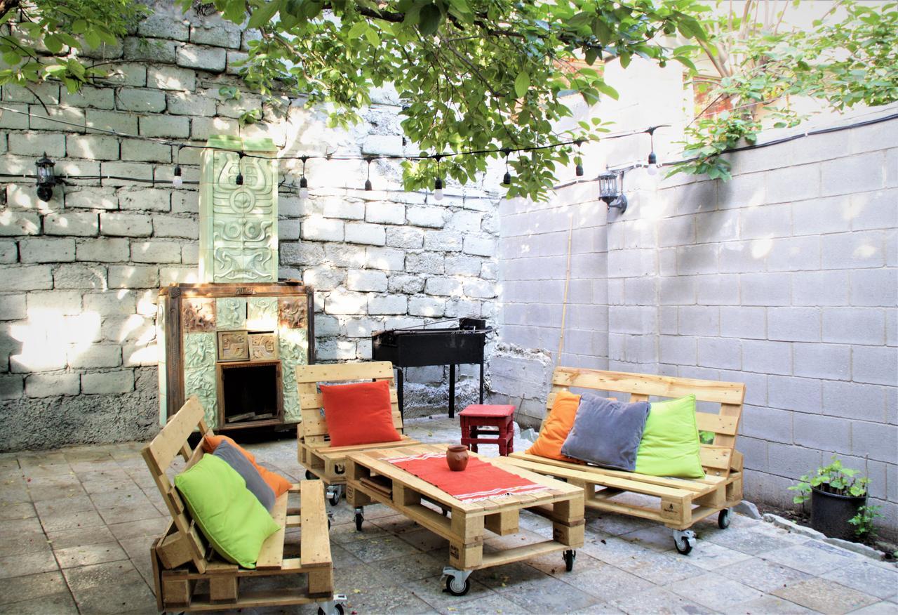 Bude Hostel Tbilisi Buitenkant foto